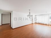 apartamento en arriendo en santa paula usaquén. Cod A1533