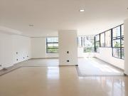 Apartamento en Arriendo en Superior Poblado Medellin...