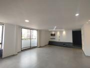Apartamento en Arriendo en unidad cerrada con buena...
