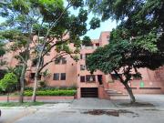 Apartamento en arriendo en urbanización la flora