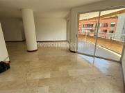 Apartamento en Arriendo, Laureles, Medellín