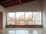 Apartamento en Arriendo, LAURELES, Medellín