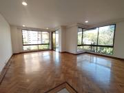 Apartamento en arriendo Loma de los parra, Medellín