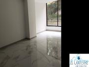 Apartamento en Arriendo Loma de San Julian Medellin