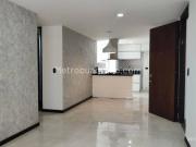 Apartamento en Arriendo, Los Colores, Medellín