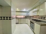 Apartamento en Arriendo, LOS ROSALES, Bogotá D.C