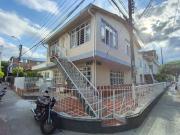 Apartamento en arriendo Nápoles, Sur