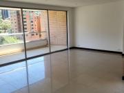 Apartamento en Arriendo Poblado sector Loma de los Parra