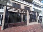 Apartamento en arriendo Primero De Mayo, Sur