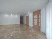 Apartamento en arriendo San Salvador, Localidad Río mar