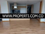 Apartamento en Arriendo Sector Loma de los Benedictinos...