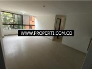 Apartamento en Arriendo Sector Santa María de los...