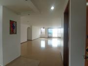 APARTAMENTO EN ARRIENDO UBICADO EN EL POBLADO SECTOR...