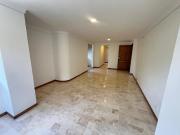 APARTAMENTO EN ARRIENDO UBICADO EN EL POBLADO SECTOR VIZCAYA