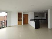 Apartamento en arriendo ubicado en Pinares