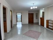 apartamento en arriendo/venta en avenida 30 de agosto....