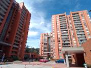 apartamento en arriendo/venta en colina campestre. Cod...