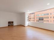 apartamento en arriendo/venta en chico norte iii sector....