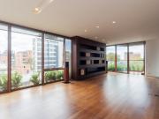 apartamento en arriendo/venta en el nogal. Cod A7738