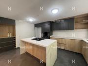 apartamento en arriendo/venta en el poblado. Cod A67755