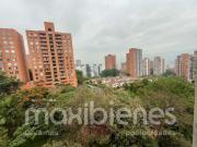 apartamento en arriendo/venta en los balsos. Cod A65357