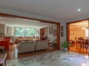 apartamento en arriendo/venta en los rosales. Cod A6804