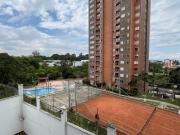 apartamento en arriendo/venta en pinares. Cod A20197