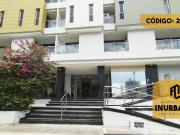 apartamento en arriendo/venta en riomar. Cod A26472