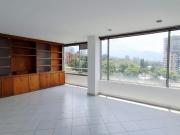 Apartamento en el Poblado con ubicación estratégica