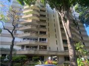 Apartamento en El Rosal En Venta de 200m2 4H +S. 3B+S. 2E.2M