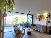 APARTAMENTO EN ENVIGADO LOMA DE LAS BRUJAS AMPLIO BALCÓN
