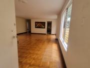 APARTAMENTO EN LAURELES PARA REMODELAR EXCELENTE PRECIO...