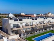 Apartamento en planta alta con dos dormitorios y terraza...