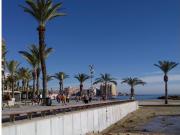 Apartamento en Planta Baja con Jardín en Punta Marina –...