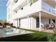 Apartamento en planta baja con jardín privado en Cala...