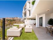 Apartamento en planta baja con jardín privado y vistas...