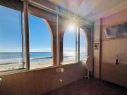Apartamento en primera línea de playa con garaje incluido