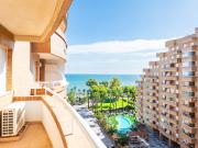 Apartamento en primera linea de playa con vistas al mar....