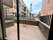 Apartamento en unidad cerrada en el retiro