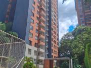 Apartamento en Unidad Manantial de los Bernal