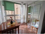 Apartamento en urbanización con parking y piscina...