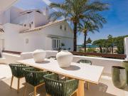 Apartamento en Urbanización Palm Beach en primera línea...