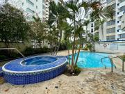 Apartamento en venta a media cuadra de la playa de...