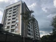 Apartamento en venta Av Centenario