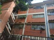 APARTAMENTO EN VENTA CATIA EL CUARTEL
