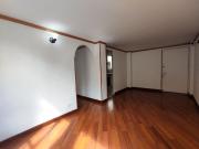 Apartamento en venta de 50 m2 con 2 hab y parqueadero...