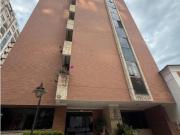 APARTAMENTO EN VENTA EDIF. ALTA GRACIA CEBERA DEL LLANO