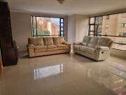 APARTAMENTO EN VENTA EL POBLADO, CASTROPOL