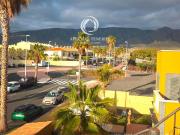 Apartamento en venta en Adeje, Playa del Duque. Dúplex...