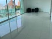 apartamento en venta en altos de riomar. Cod V105320